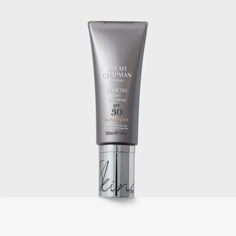 Skin Insurance SPF 30 Tinted Protector solar con color | Sarah Chapman