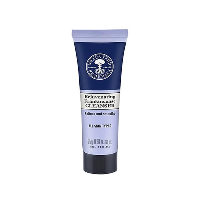 Neal's Yard Remedies Detergente Frankincense Ringiovanente — Detergente viso