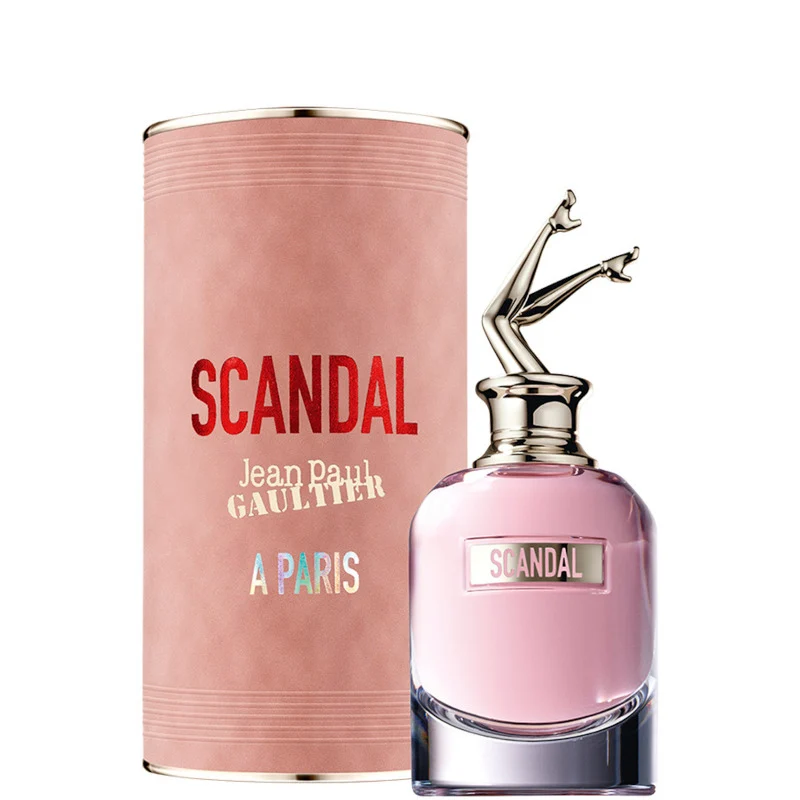 Scandal à Paris*